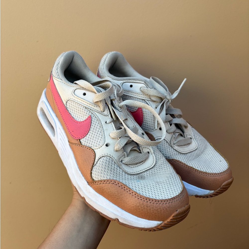 Nike Air women’s sneakers